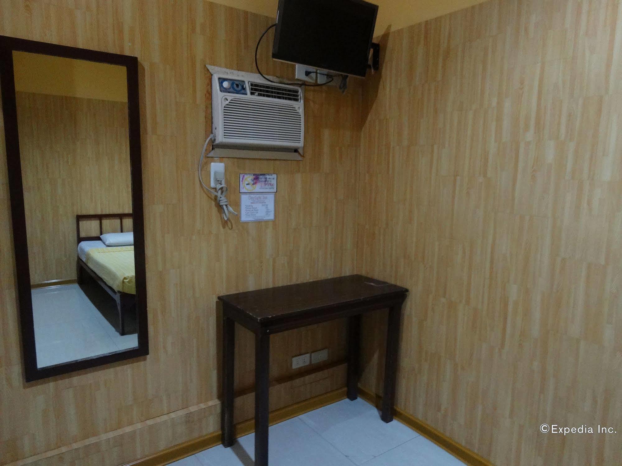 Daylight Inn Davao City Eksteriør bilde